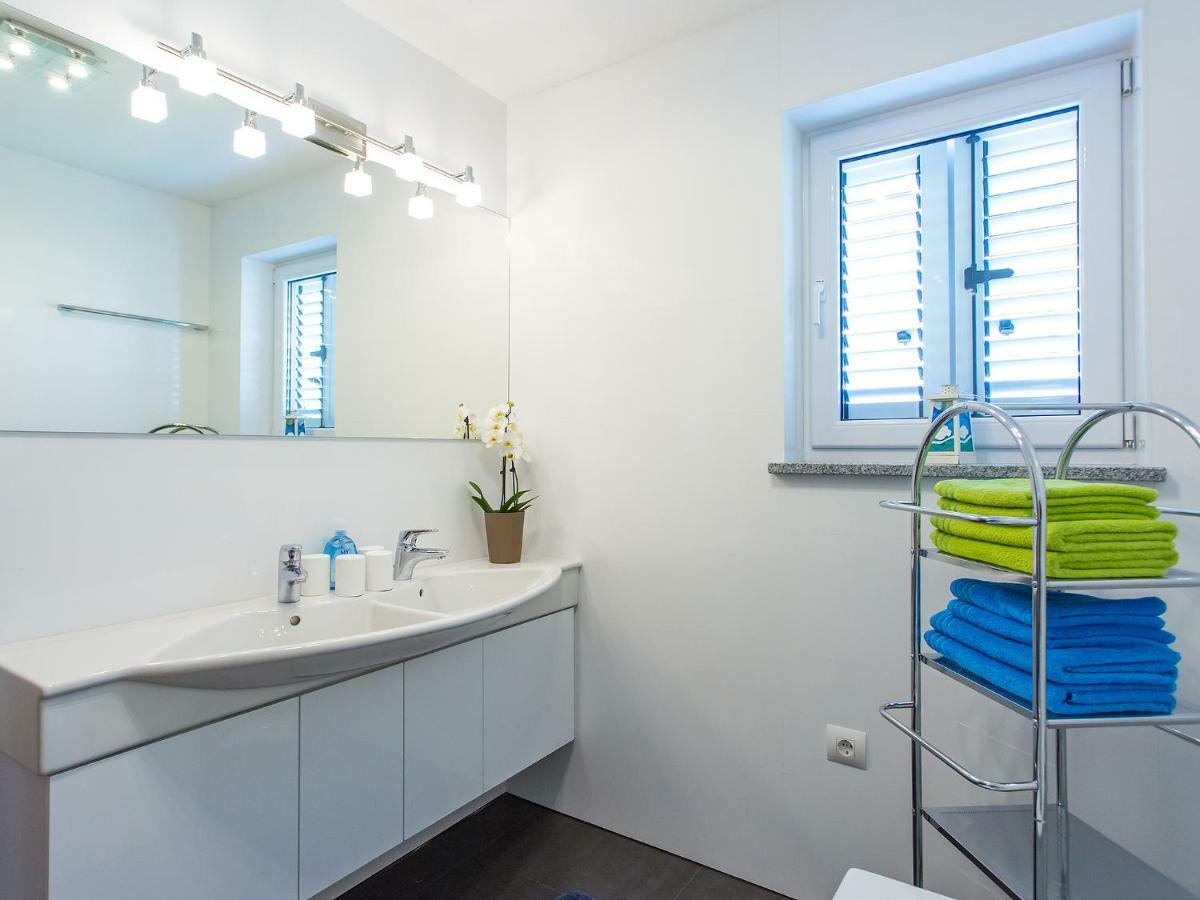 Apartment Maestral Πόρετς Εξωτερικό φωτογραφία