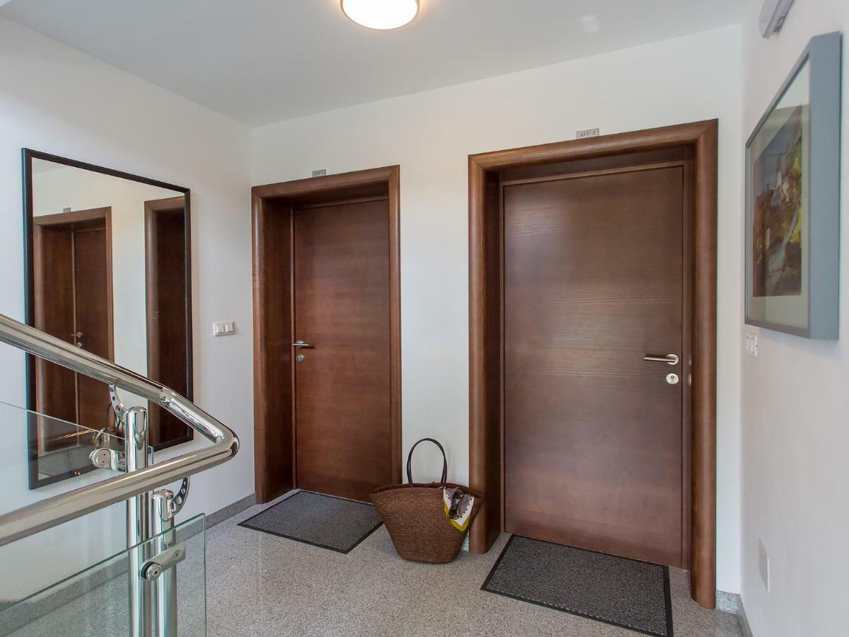 Apartment Maestral Πόρετς Εξωτερικό φωτογραφία