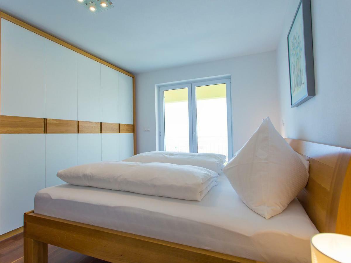 Apartment Maestral Πόρετς Εξωτερικό φωτογραφία