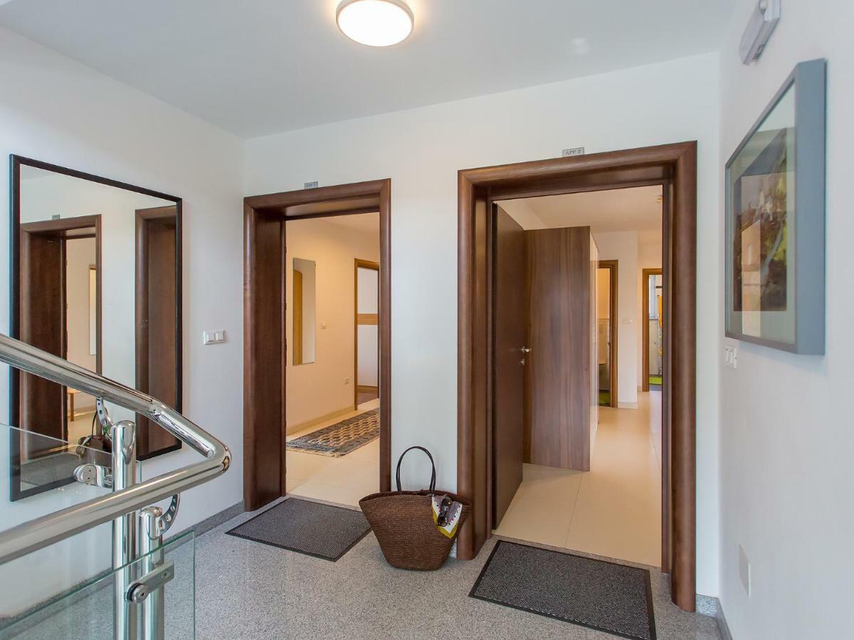 Apartment Maestral Πόρετς Εξωτερικό φωτογραφία